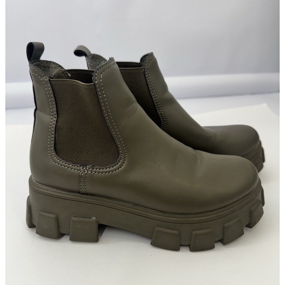 Circus by Sam Edelman Darielle Chelsea Boots Women’s 8.5 Olive Green Lug Sole
